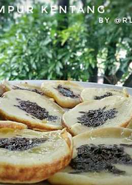 Kue Lumpur Kentang