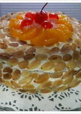 Cake ultah fruity almond