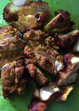 Ayam goreng kunyit