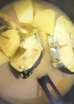 Asam rebus nanas & ikan