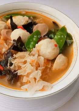 Tomyam jamur