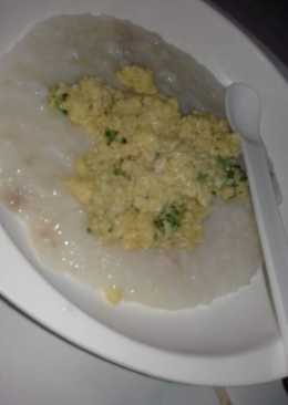 Chicken Porridge with Scramble Egg