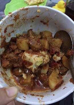 Bali daging kentang telur