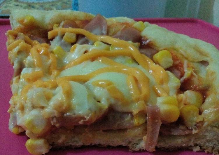 gambar untuk resep makanan Pizza teflon toping Jagung Sosis Ekonomis