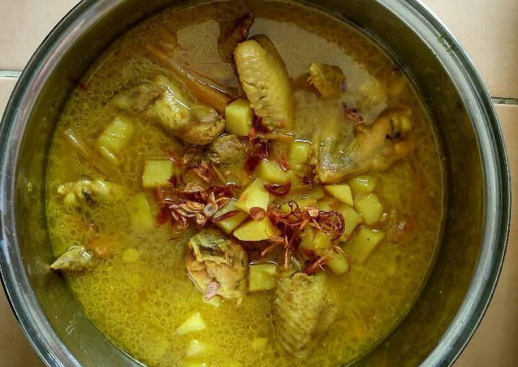 gambar untuk resep makanan Kare Ayam Tanpa Santan