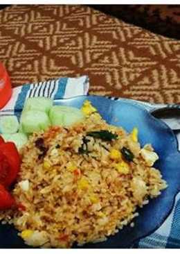 Nasi goreng telur with seledri