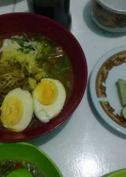 Soto ayam madura