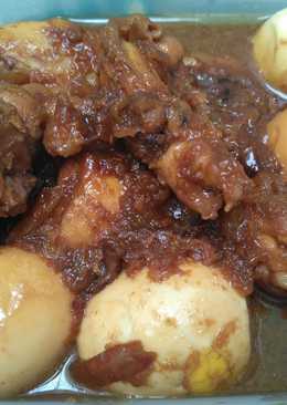 Semur ayam telor