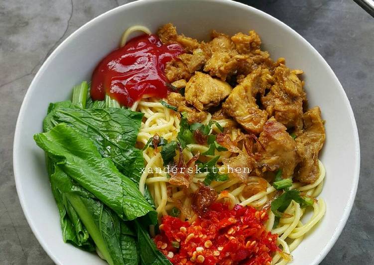  Resep  Mie ayam  abang  abang  enaakk banget  oleh Xander s 