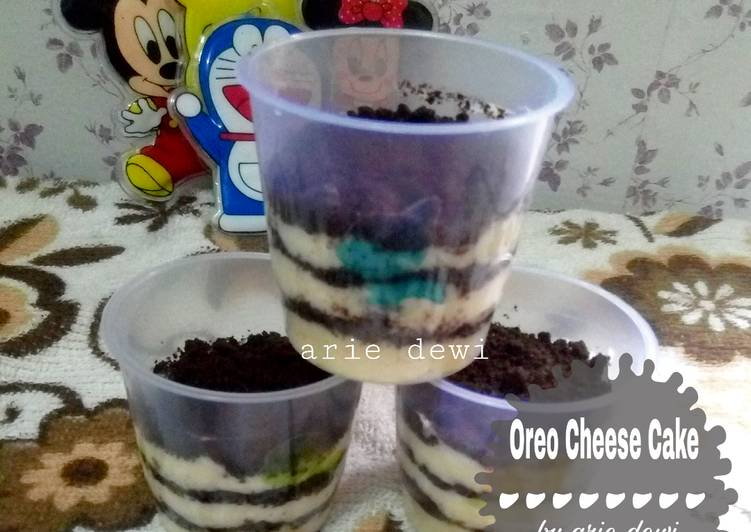 resep lengkap untuk Oreo Cheese Cake (cheese cake lumer) cemilan