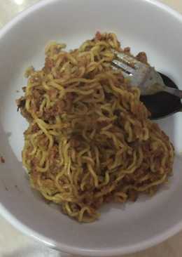 Mie goreng indomie extra kornet