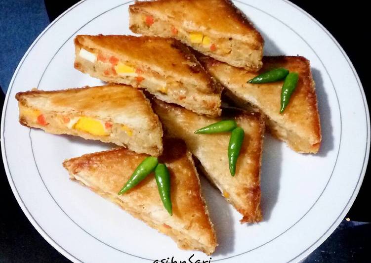 resep masakan Cracker Goreng Isi Ragout (tanpa msg)