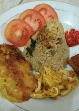 Nasgor tumpeng sederhana