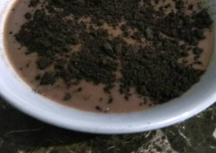 gambar untuk cara membuat Pudding fuyo cokelat oreo