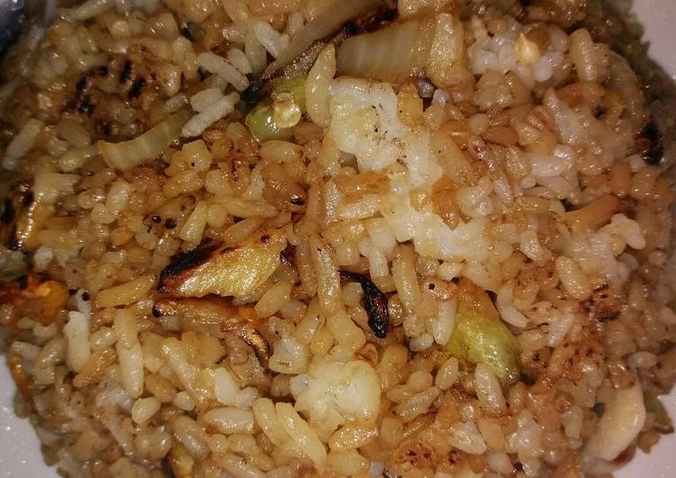 bahan dan cara membuat Nasi goreng ala anak Kos no ribet no ribut