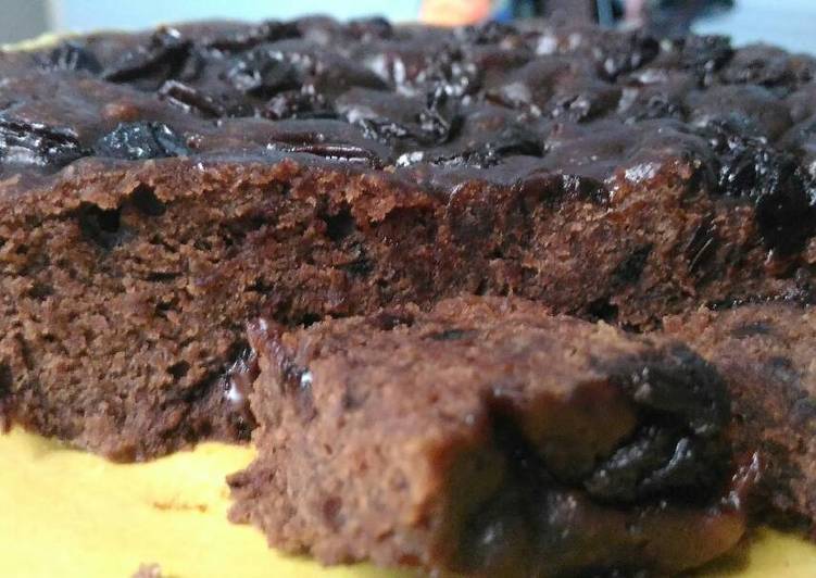 bahan dan cara membuat Brownies kukus chocolatos