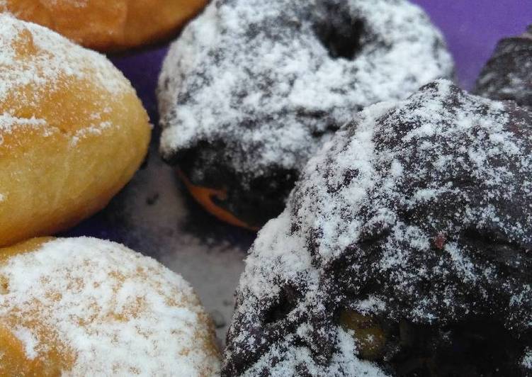 resep lengkap untuk Donat kentang coklat empuk dan kempis