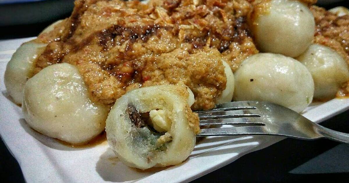  Resep  Cilok isi  daging  sapi  dan keju dengan saus kacang 