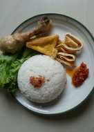 Nasi Uduk (ricecooker) Ayam Goreng