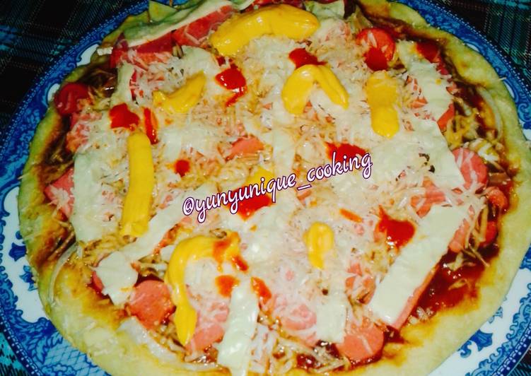 bahan dan cara membuat Pizza Teflon Saus Barbeque Simple Enak