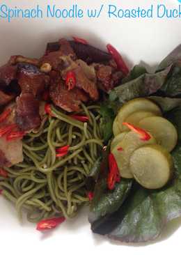 Spinach Noodle with Roasted Duck