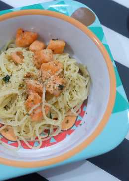 Menu anak salmon spagethi aglio olio