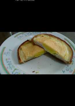 Roti bakar mata sapi n cheese