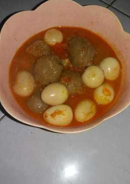 Bakso sapi telur puyuh bumbu bali