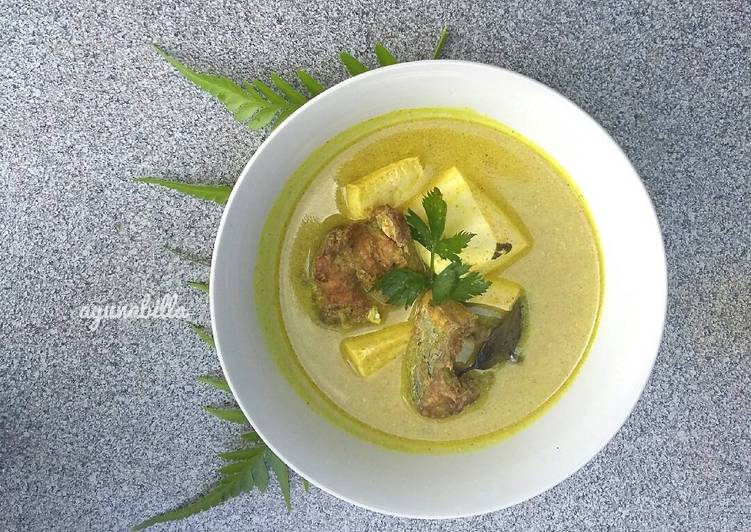 gambar untuk cara membuat Gulai kuning ikan tuna ???? #menuanak