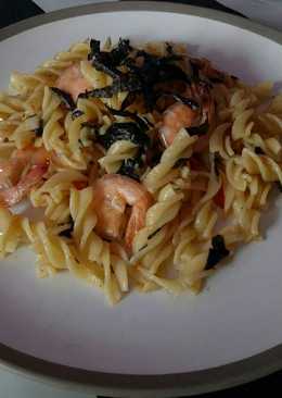Fusilli aglio olio with shrimp
