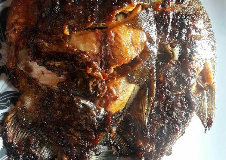 Resep Ikan bawal bakar kecap By septi nurhayati