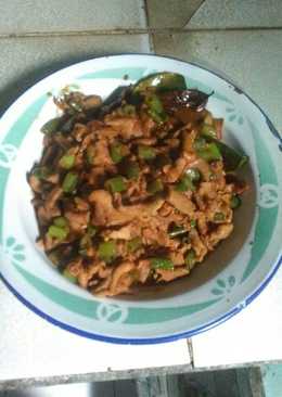 Tumis usus ayam dan belalo