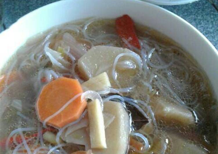 resep lengkap untuk Sayur kuah sop soun
