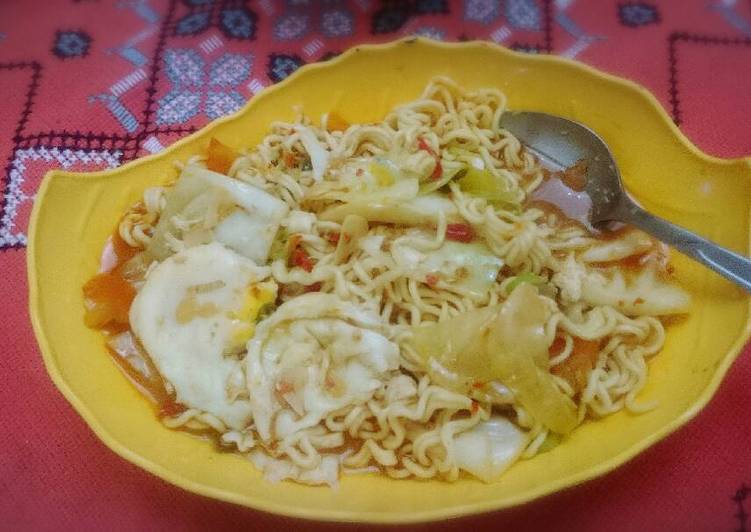 resep masakan Mie Rebus Kari (bukan Indomie ??)