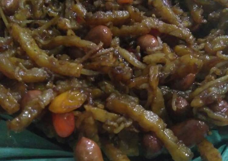 Orek tempe teri kacang