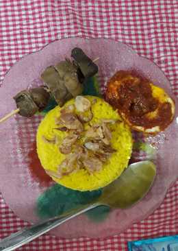 Nasi kuning simple