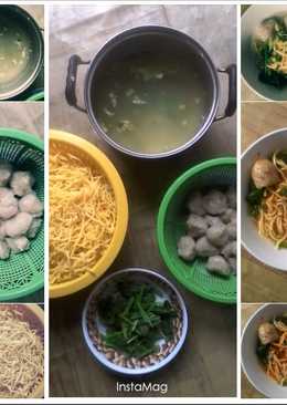 Mie kuah bakso ikan patin