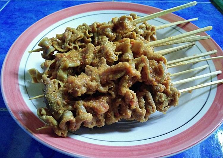 Resep Sate usus ayam ala angkringan Oleh Erna Dwi