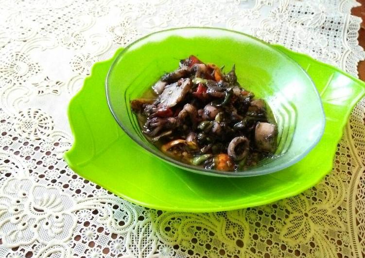 resep Cumi pedas manis simple ala Pawon Anna Yude