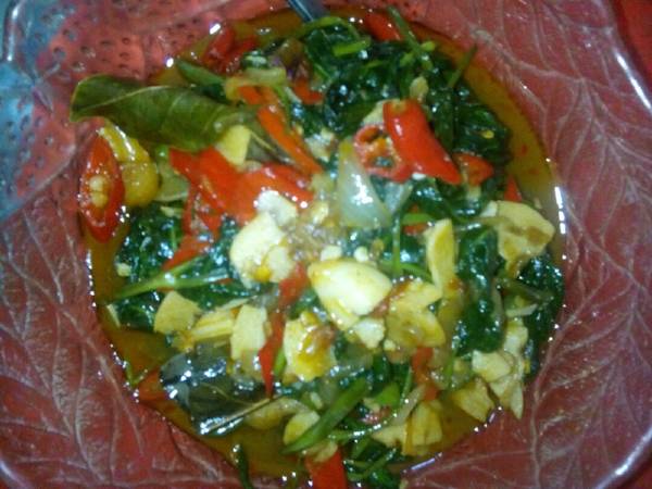 Tumis kangkung terasi pedas mantuuul