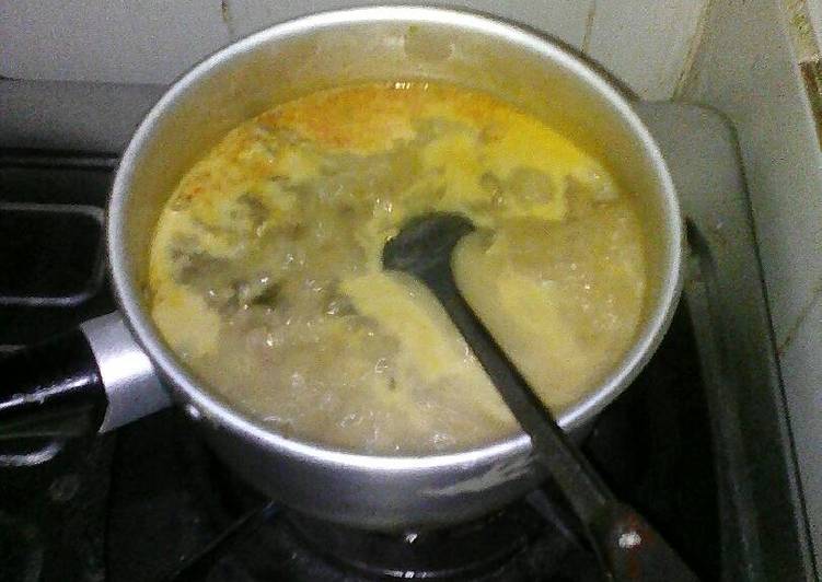 resep lengkap untuk Gulai Kambing Gurriih khas Solo..By:Erni Hartanti.Amd:-)