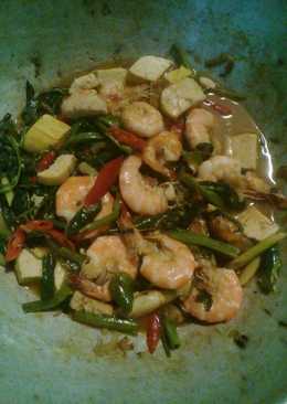 Tumis udang kangkung tahu