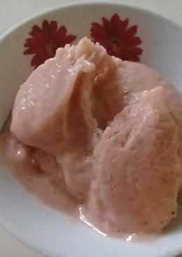 Milky Banana Strawberry Ice Cream #BikinRamadanBerkesan #Day_30