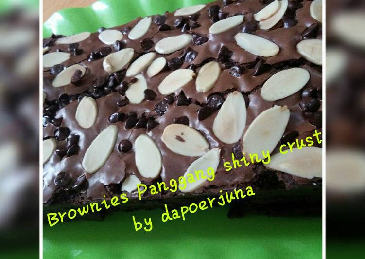 gambar untuk cara membuat Brownies panggang shiny crust