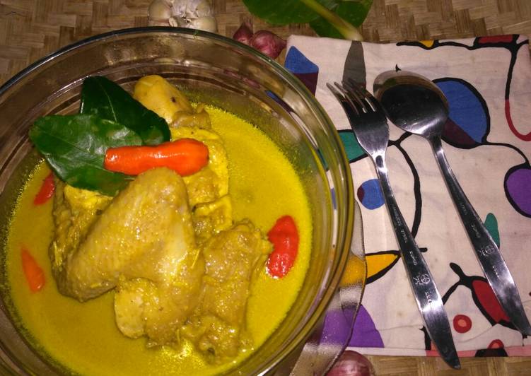 Opor Ayam