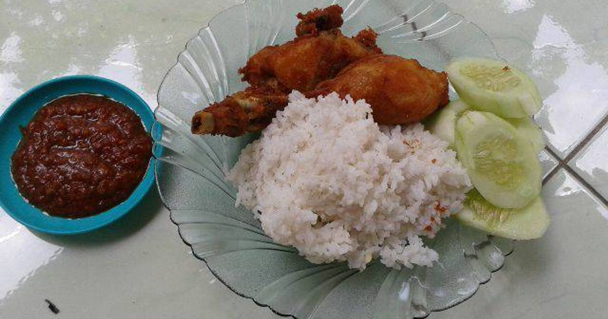 Resep Ayam penyet sambal terasi ala Ny Agma