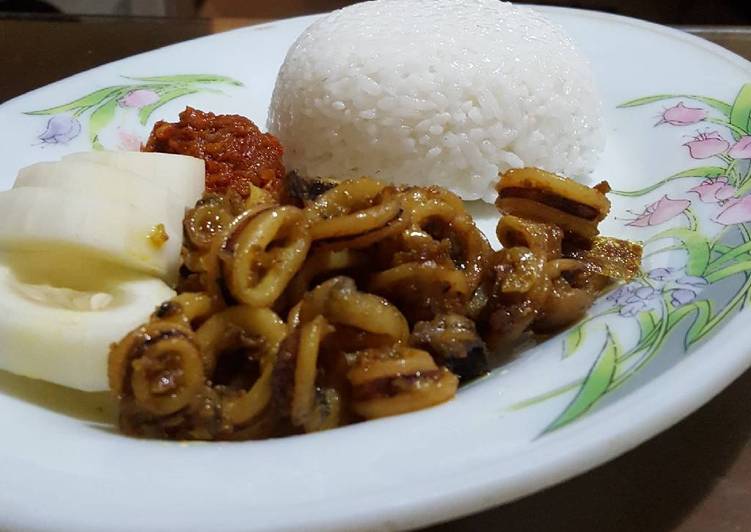 cara membuat Cumi Goreng Simpel ala Kaki Lima