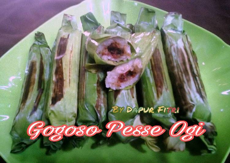 gambar untuk cara membuat Gogoso Pesse Tau Ogi (Lalampa / Lemper)