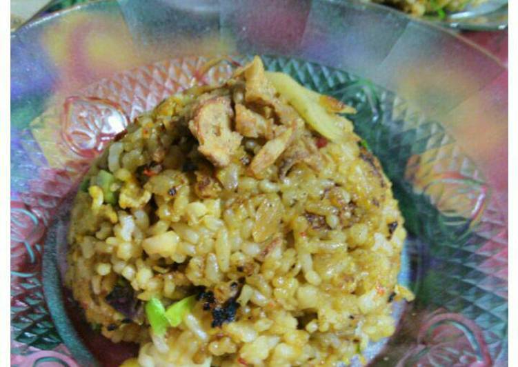  Resep Nasi goreng sosis  pr nasigoreng oleh Nellia 