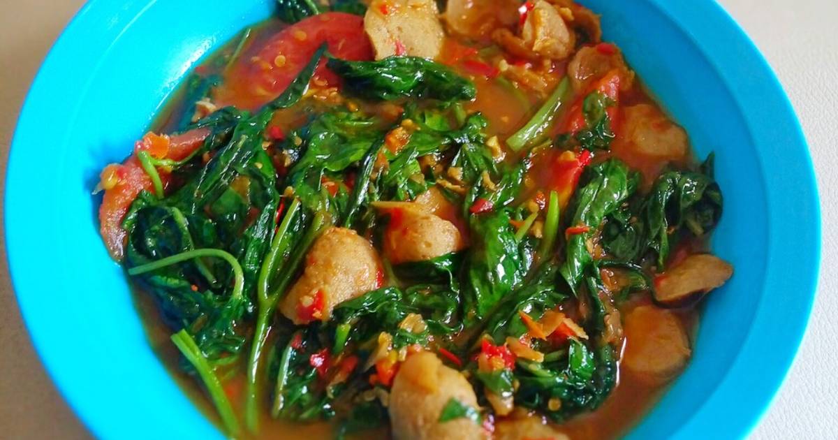  Resep  Cah  Kangkung Terasi Bakso oleh Dina Latifah Cookpad